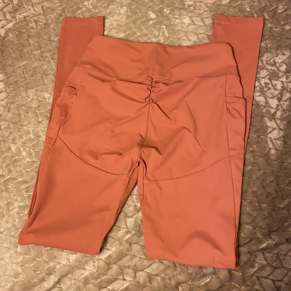 ❌SOLD❌ GymShark Leggings - Picture 3 of 5